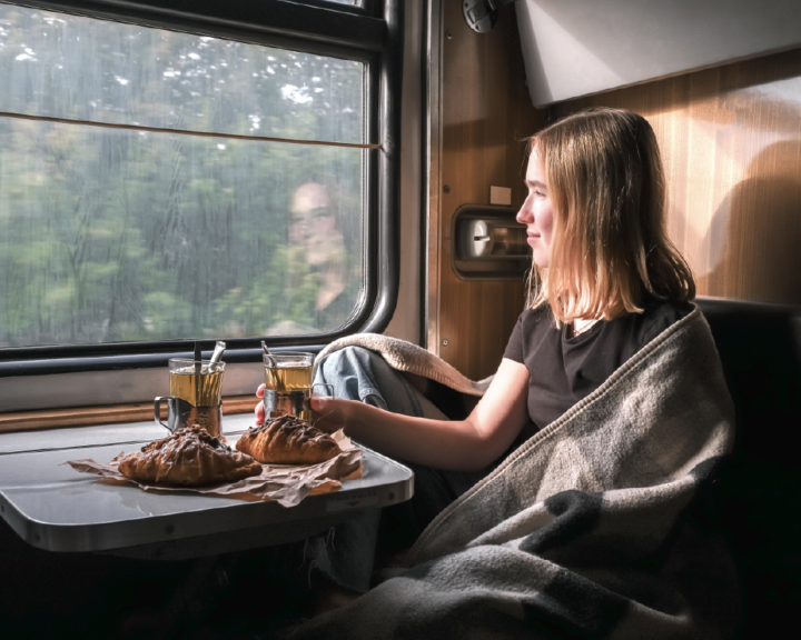 eGO travel retail ABM campaign_hero_image_-18